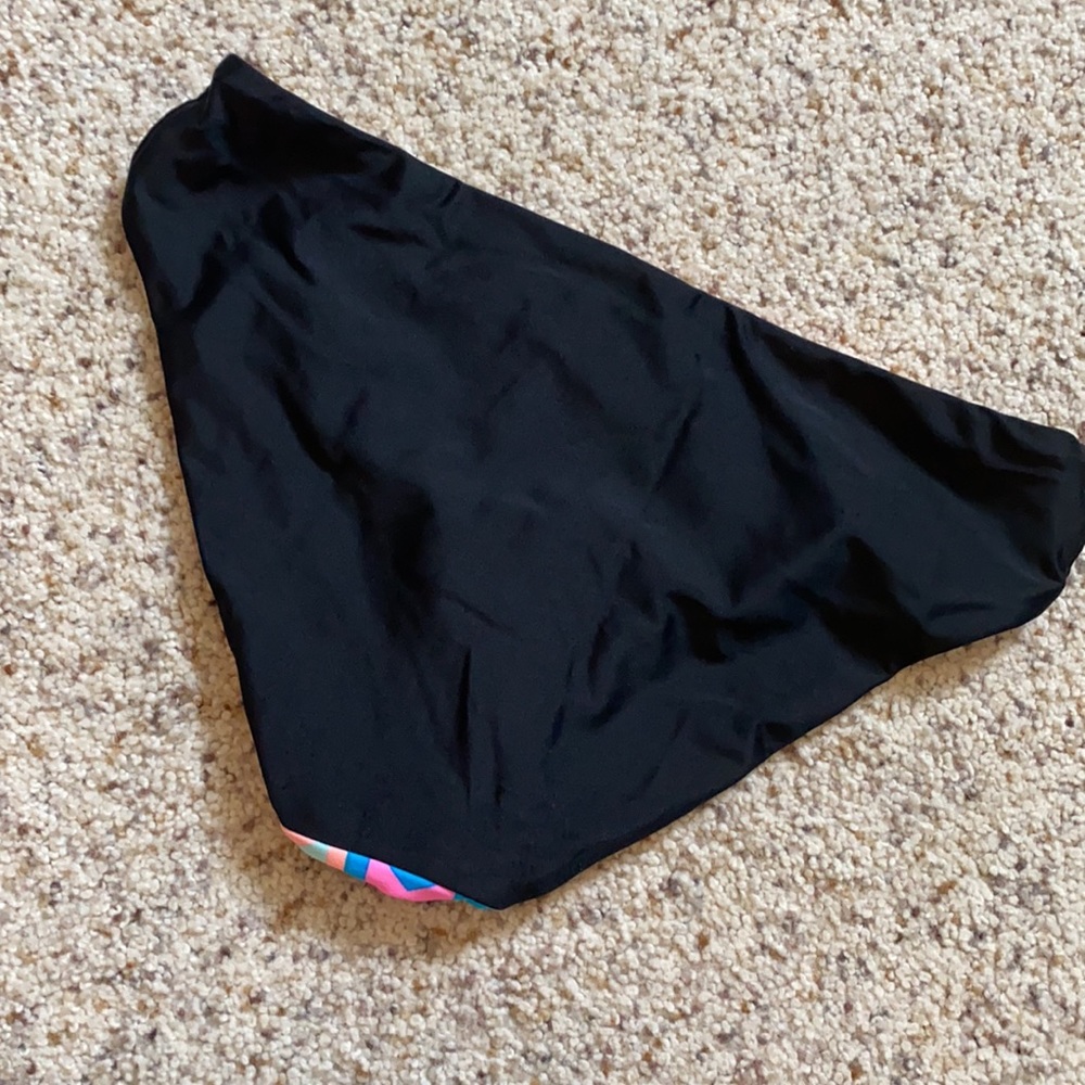 bikini bottoms - Picture 2 of 2